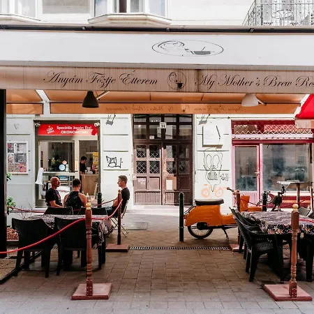 Raday Buzz Daire Budapeşte